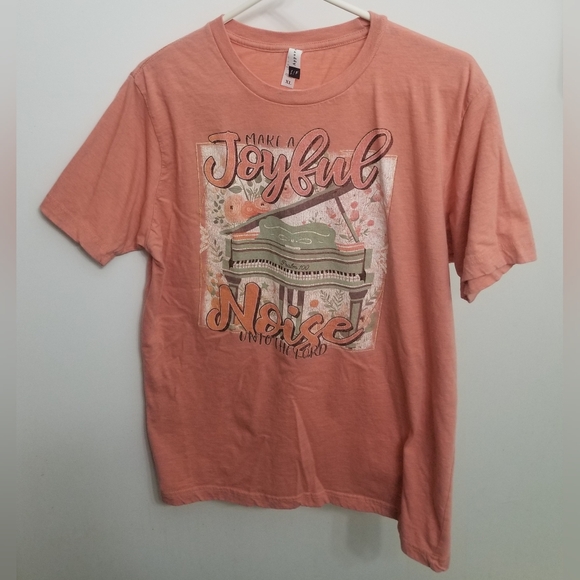 Tops - Joyful Noise salmon cotton-poly blend t-shirt, excellent condition